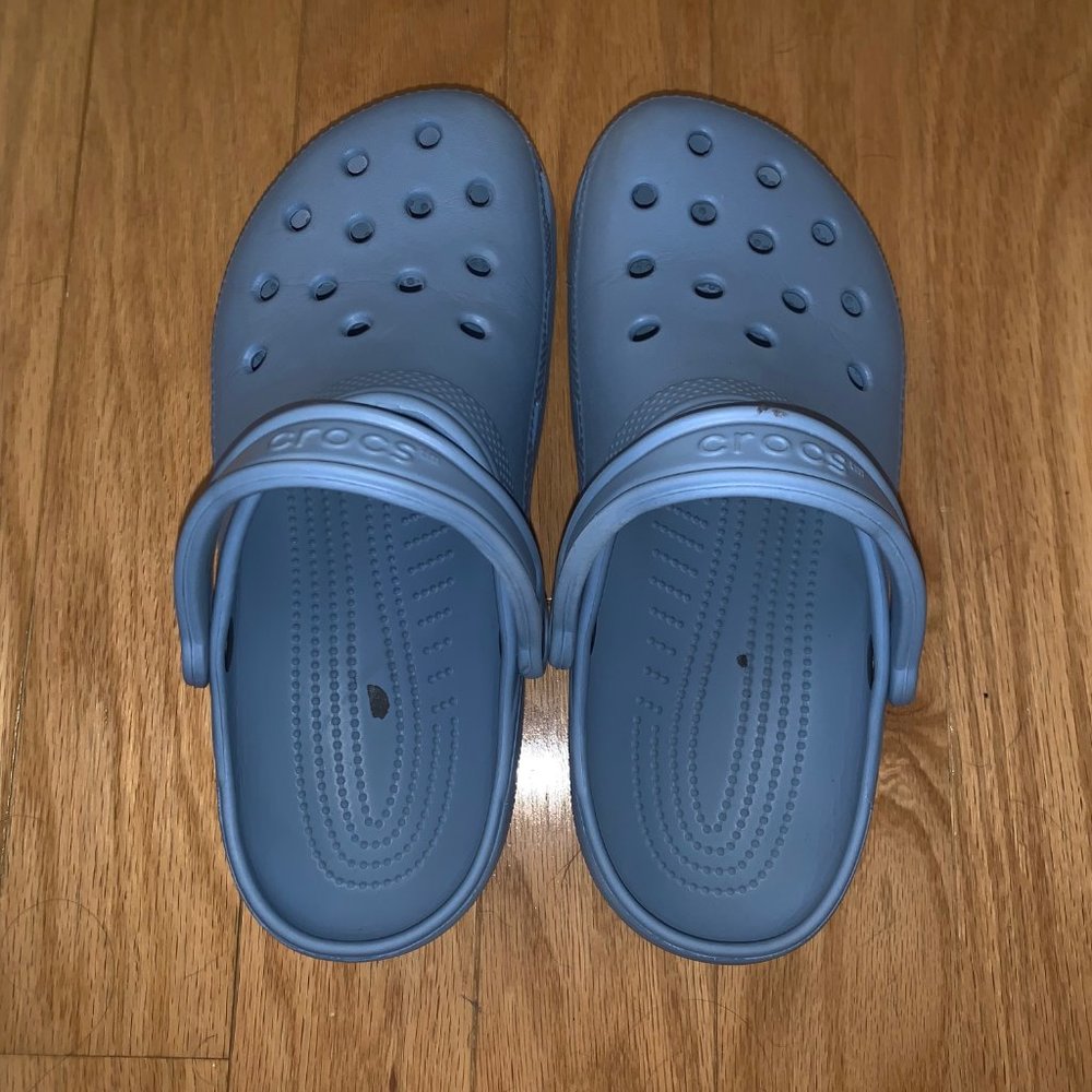 Baby blue classic Crocs size M7/W9